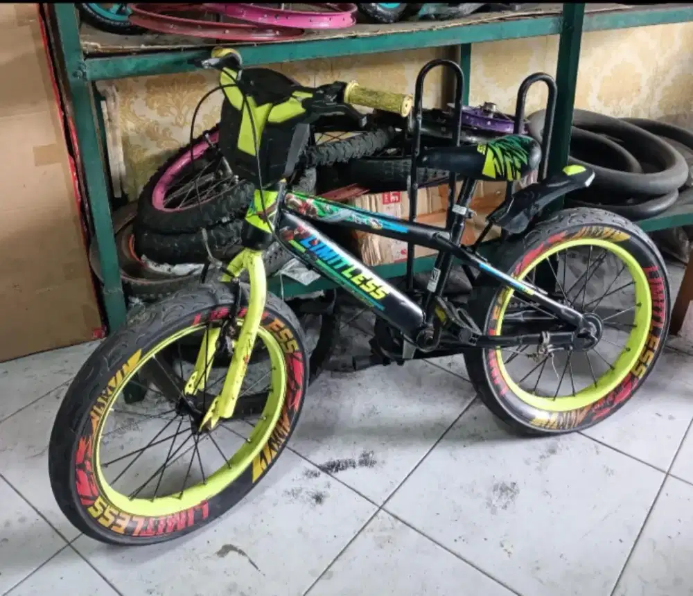 Sepeda Limited Plus 18 Ban Jumbo Music Lampu Siap Goes Bs TT