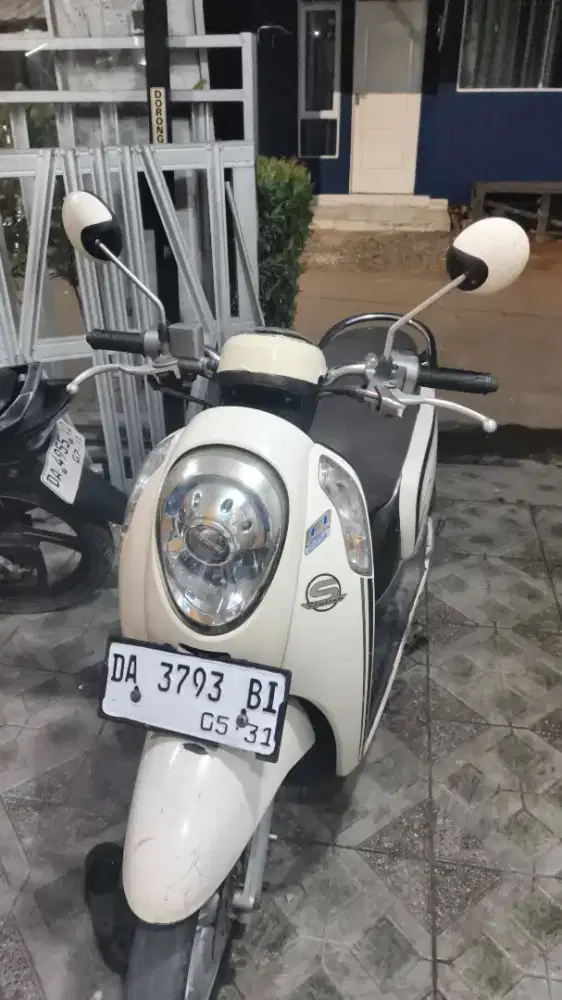 Honda scoopy FI 2016