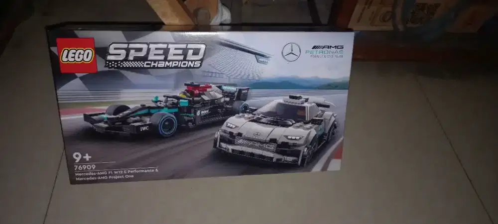 Lego Speed Champions Mercedes - AMG F1 W12 E Performance