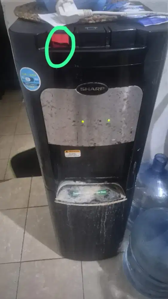 di jual dispenser merk Sharp