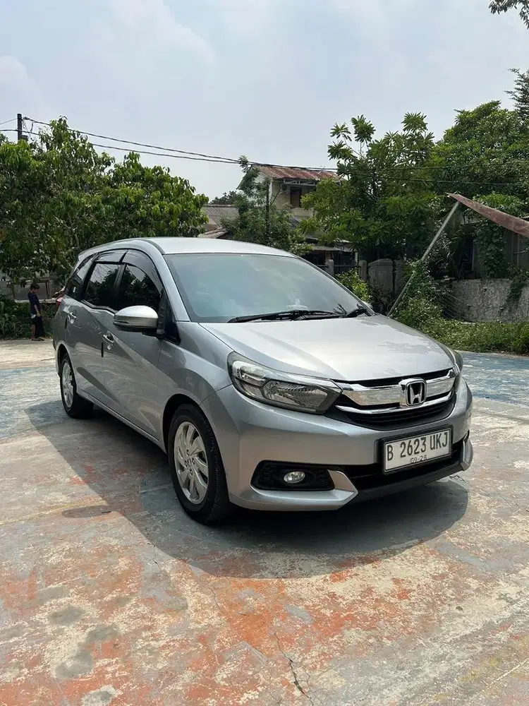 (Cash) Mobilio E CVT 2018