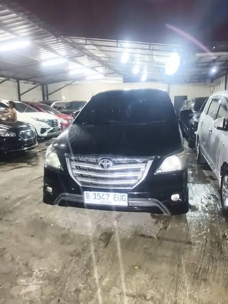 KIJANG INNOVA 2.0 G LUXURY MANUAL 2015