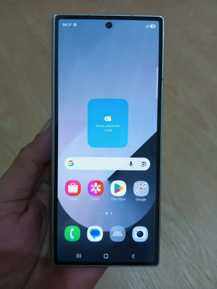 SAMSUNG Z FOLD 6 5G RAM 12/1 TB ORIGINAL SEIN FULLSHET SIAP PAKAI

TAM