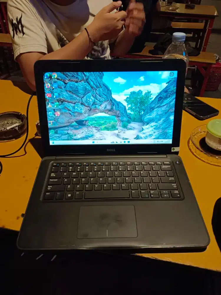 Jual cepat laptop nominus