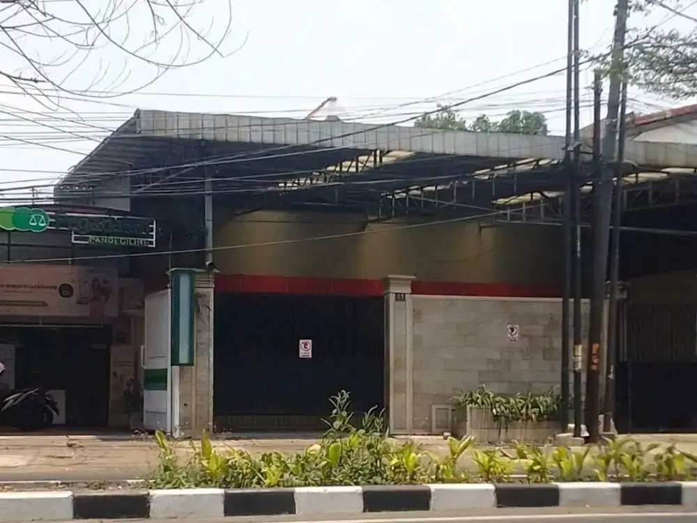 DISEWAKAN RUMAH JALAN PANDEGILING