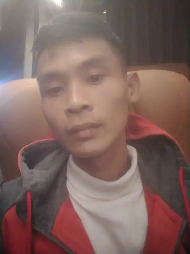 Cari kerjaan apa aja