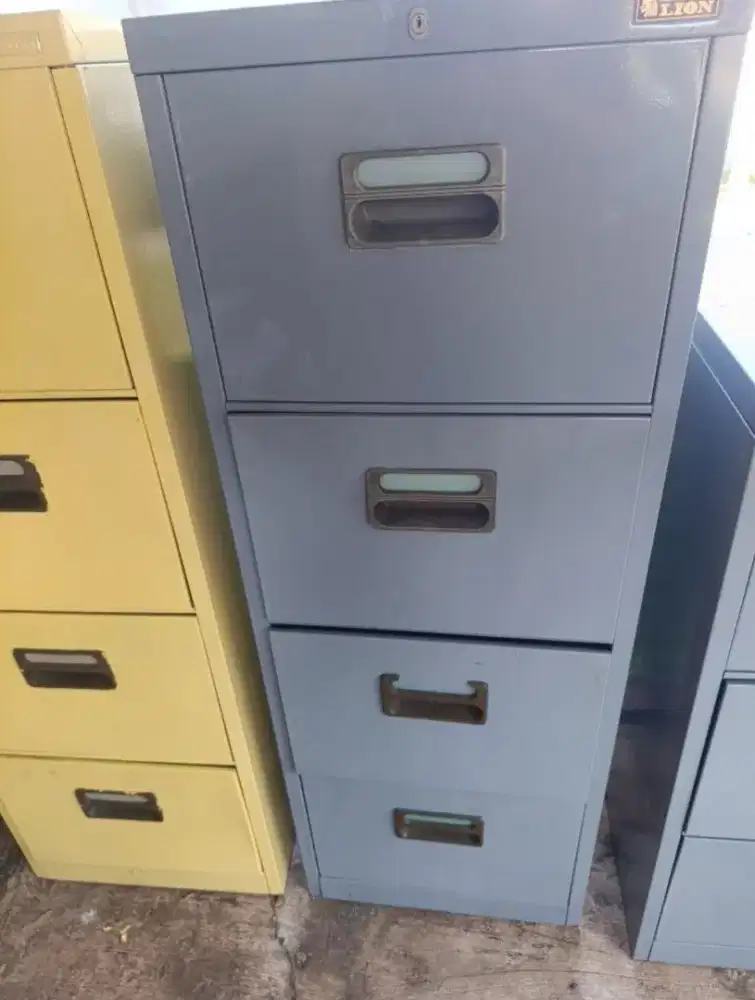 Jual filing kabinet second merk LION, Lok pondok cabe udik, Tangsel