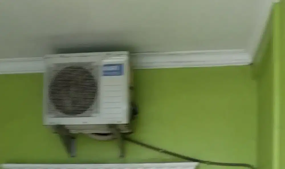 Jual AC merk Akari setengah PK