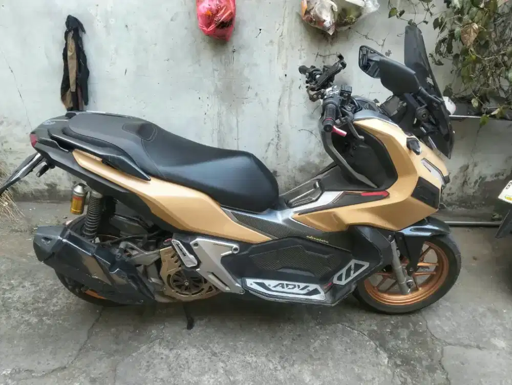 Dijual Motor Honda ADV Second Nego