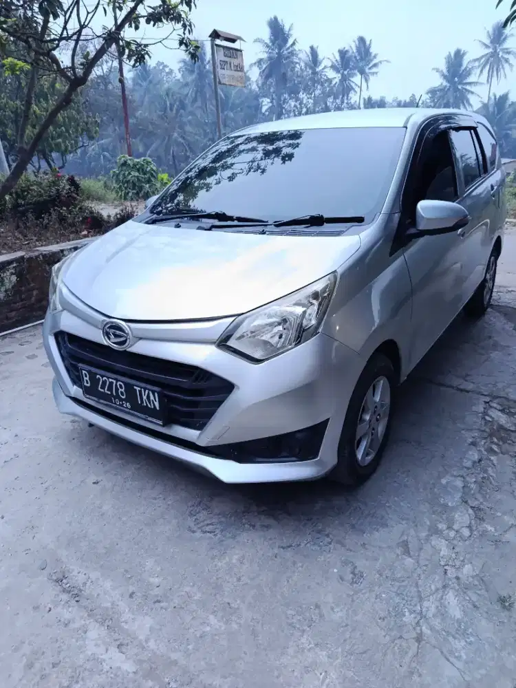 Sigra matic 2016
