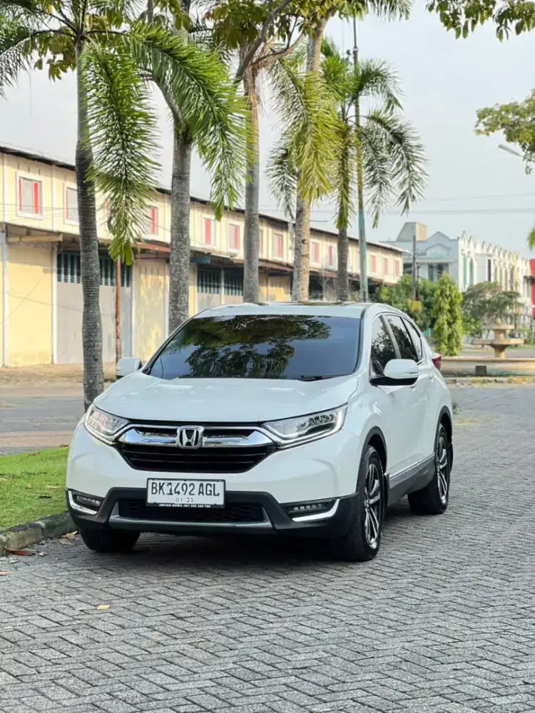 honda crv Prestige turbo a/t 2017 - wrv - almaz- xtrail- innova