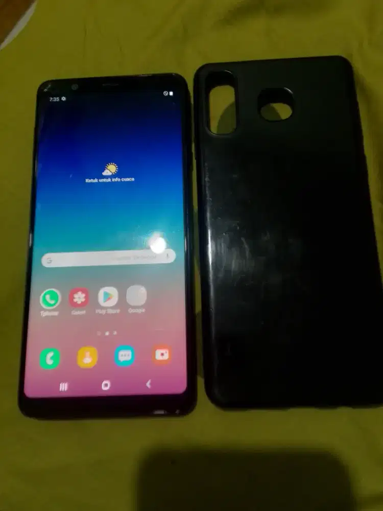 Samsung galaxy A8 star 4/64