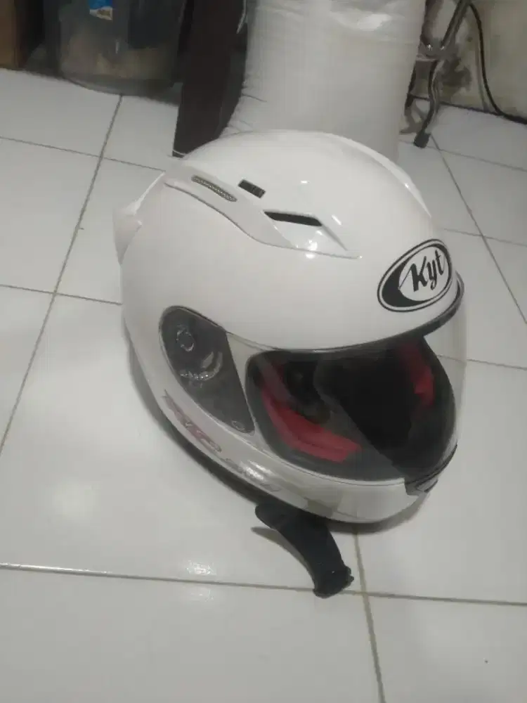 helm fullface kyt seven solid