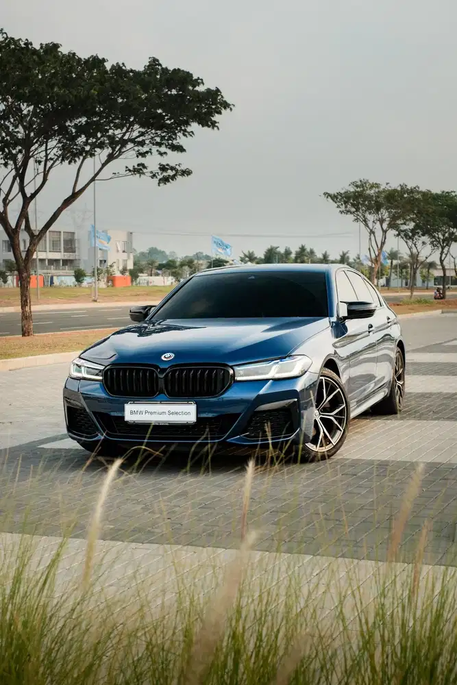 DP10% [Km41.200] BMW 520i M-Sport 2022 Blue