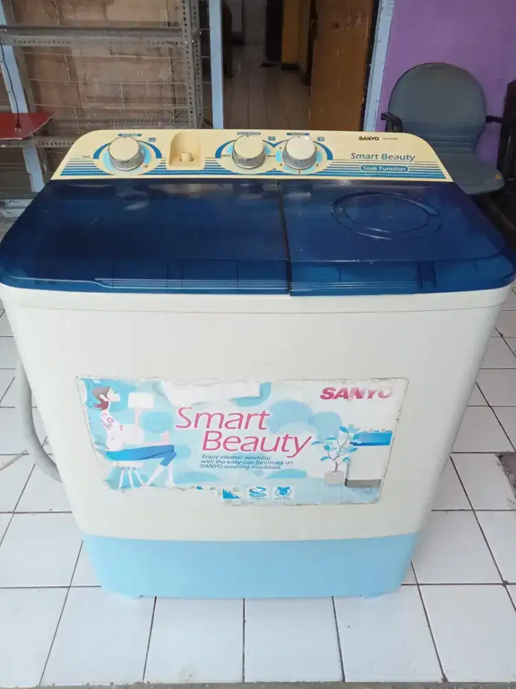 Mesin cuci SANYO normal bersih Depok 2 timur