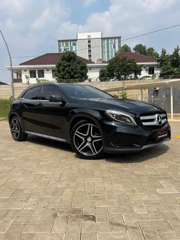 Marcedes Benz 1.5 GLA 200 AT 2015