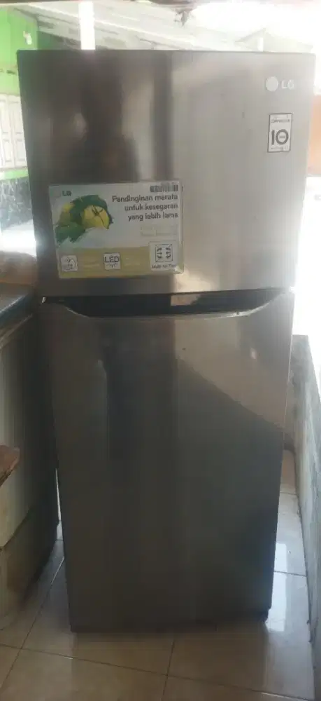 Kulkas LG 2 pintu