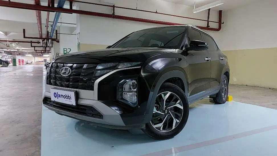 DP 10 JT Hyundai Creta 1.5 Trend IVT Bensin-AT Hitam 2022