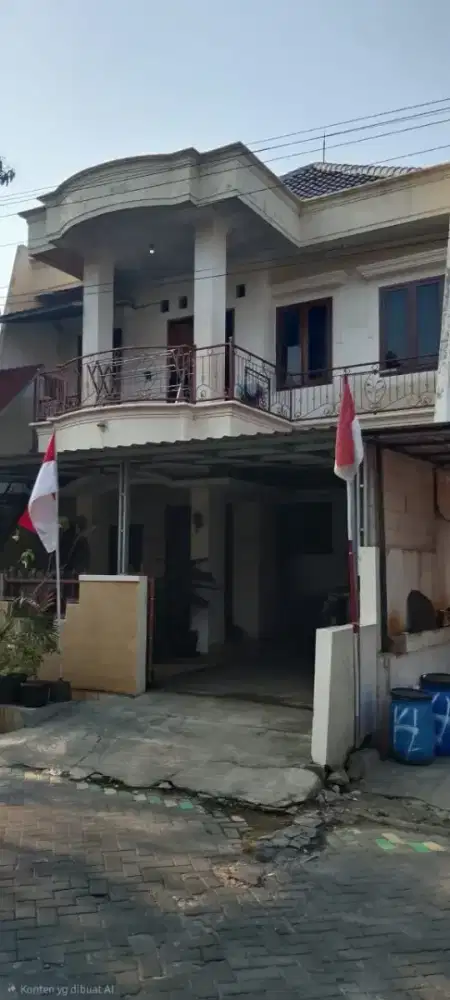 Rumah Tingkat ada kamar Kos diatas