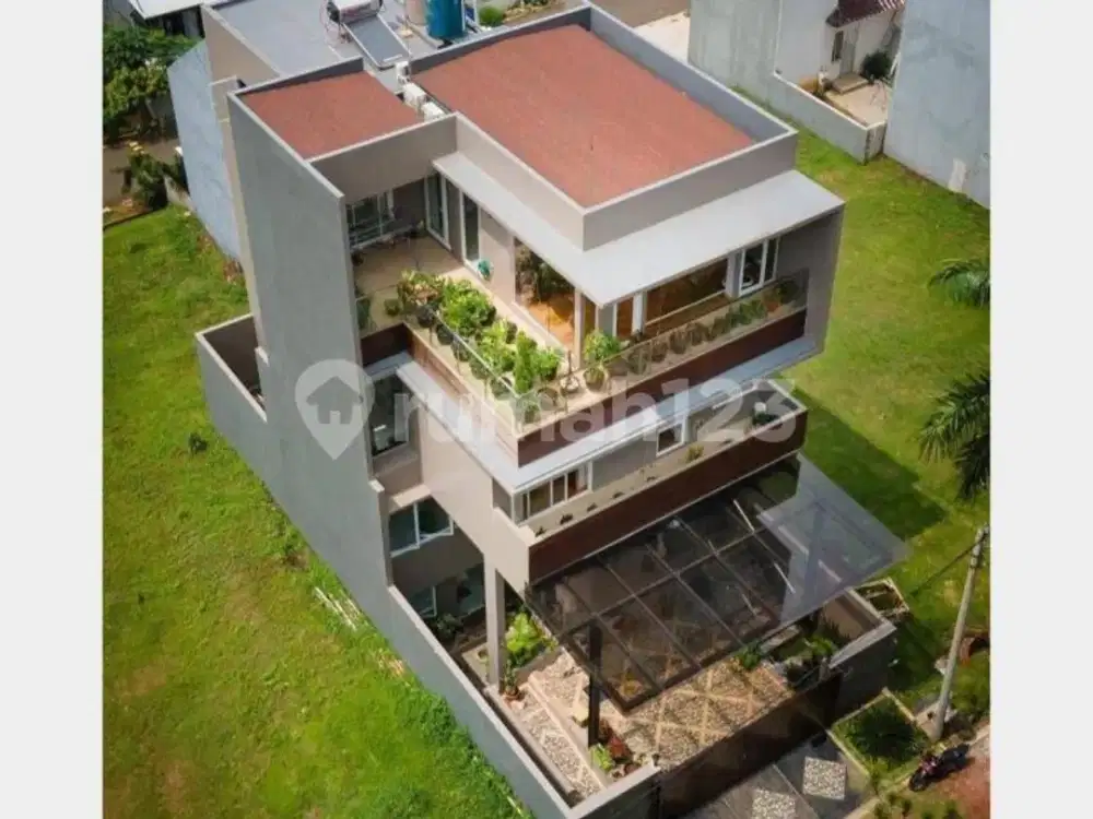 Dijual Rumah Premium 3 Lantai + 1 Lantai Basement di Cluster Amalfi, Gading Serpong