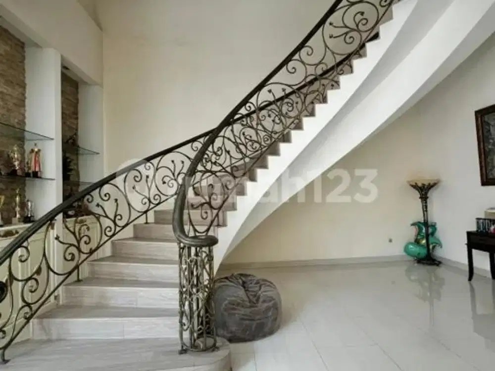 Dijual Rumah di Elang Laut Pik