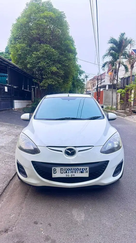 Mazda 2 Hb 2013 Bensin