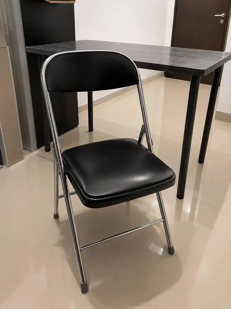 Kursi lipat besi stainless