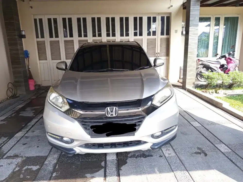 Honda HR-V Type e Thn 2015
