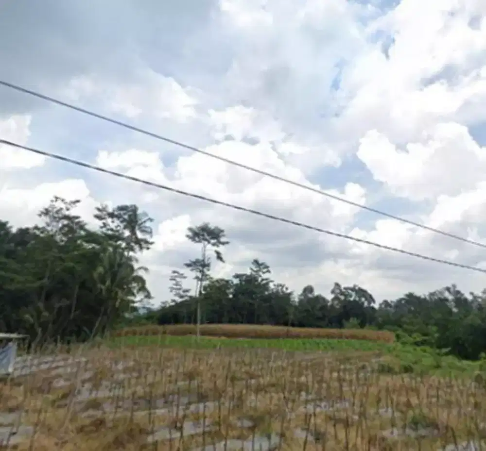 Tanah strategis