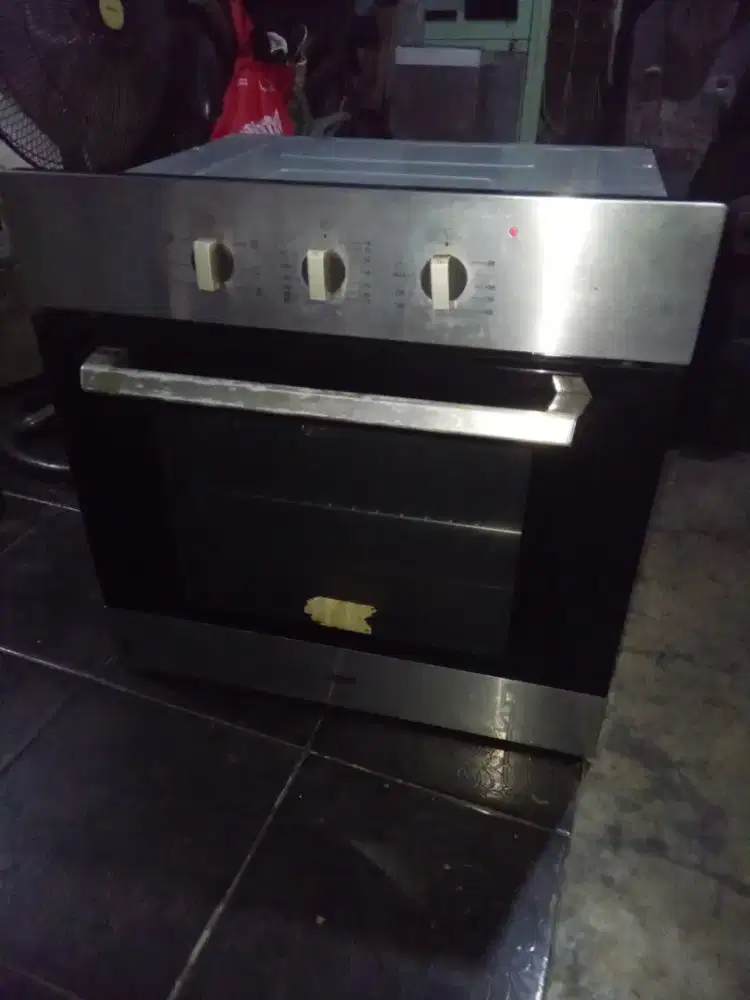 Oven Tanem Built in Oven Listrik DELIZIA