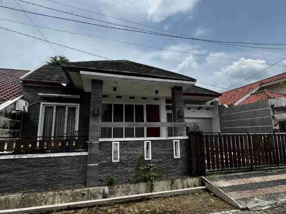 Candi Prambanan Timur, Kalipancur Ngaliyan dekat Islamic Center Manyaran
