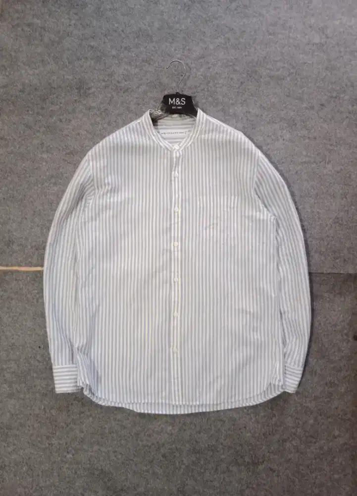 Kemeja sanghai GIORDANO size L