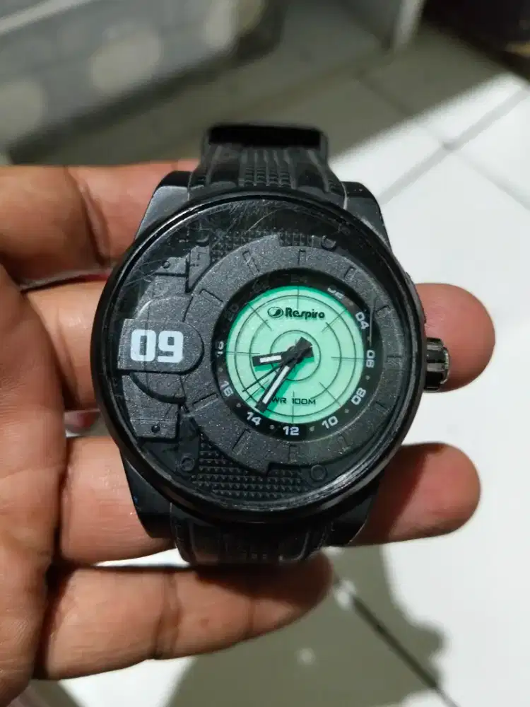 Jam Tangan analog merk respiro original
