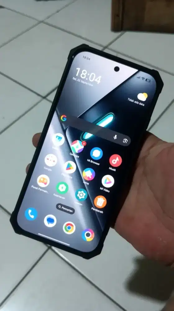 Jual handphone Poco x8 pro 8/256 hitam