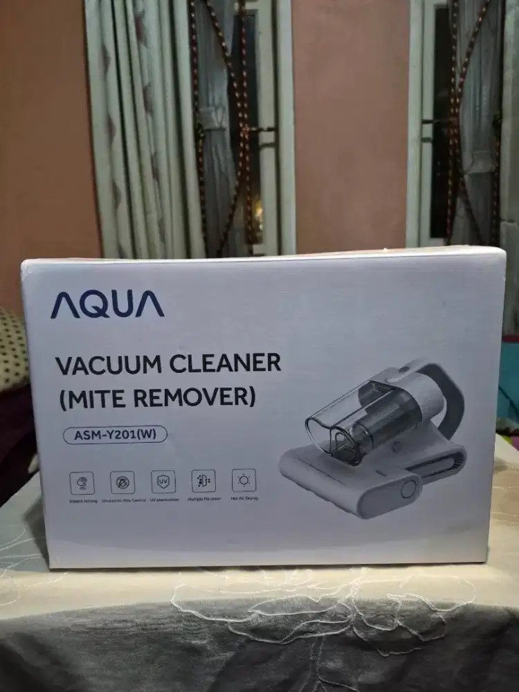 Vacuum Cleaner AQUA Mite Remover brand new
