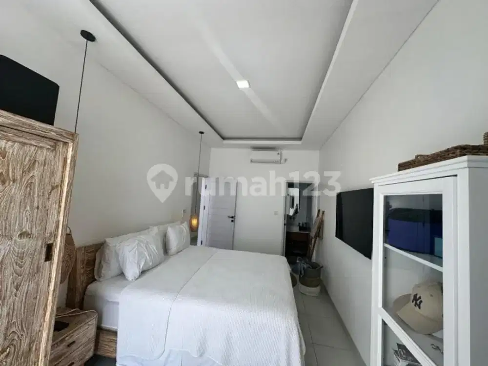 Rumah Minimalis Baru Jadi Di Lingkungan Perumahan Yang Nyaman Di Dekat Jalan Sunset Road Seminyak