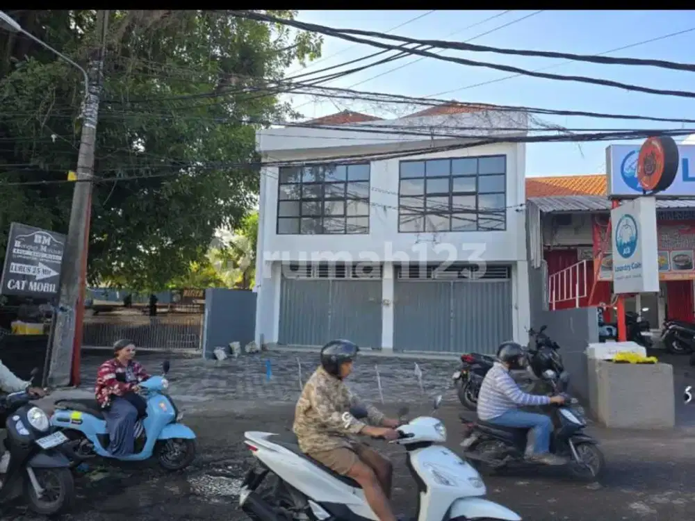 Ruko Ramai 2 Lantai di Jalan Tangkuban Perahu Denpasar Barat