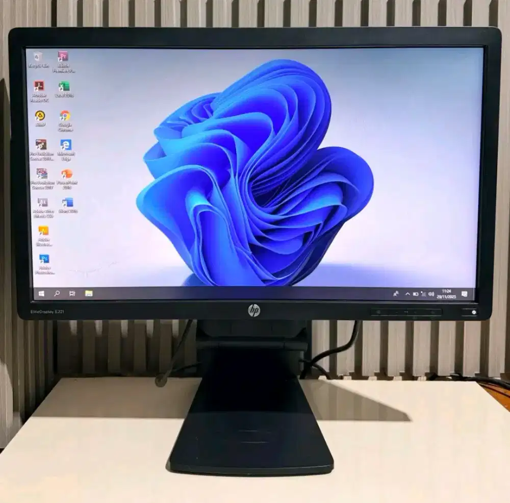 HP E221 22 inch kondisi oke