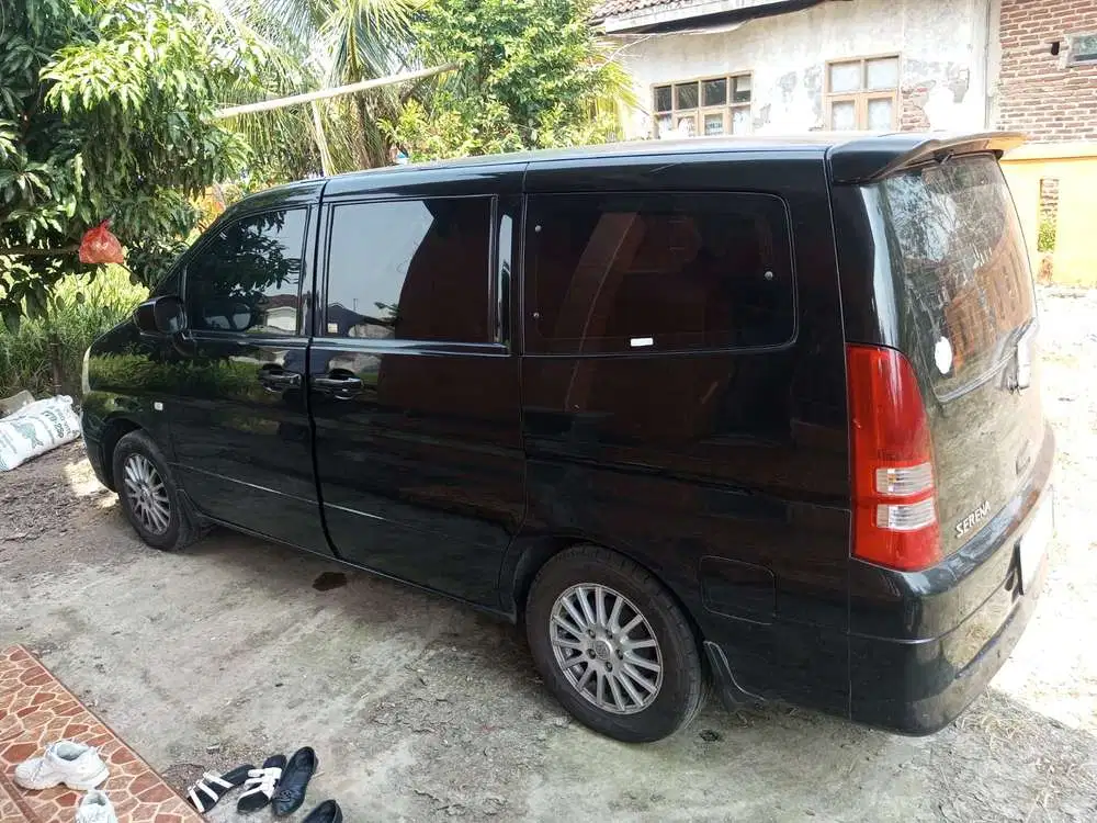 Nissan Serena 2008 Bensin