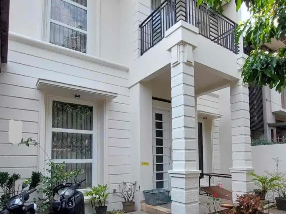 rumah bagus di puri bintaro sek 9 Tangerang