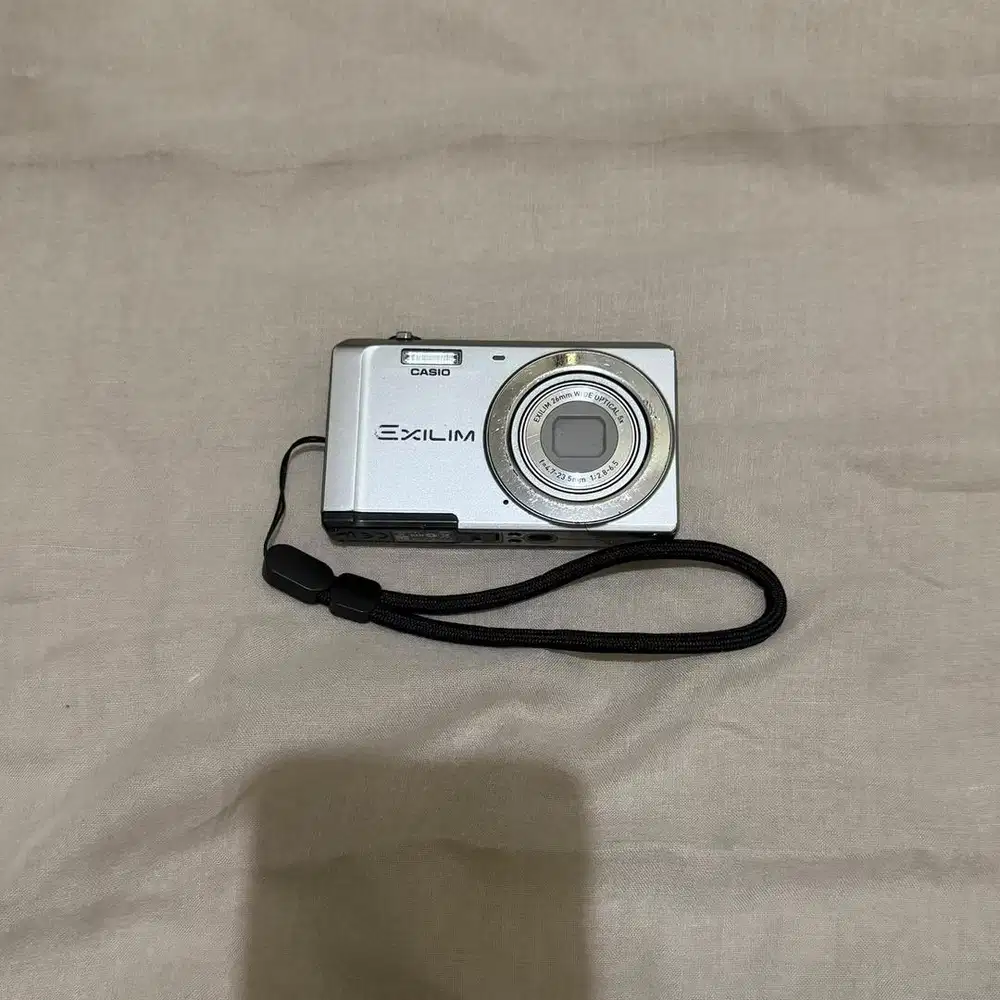 DIGICAM CASIO EXILIM ZS 5