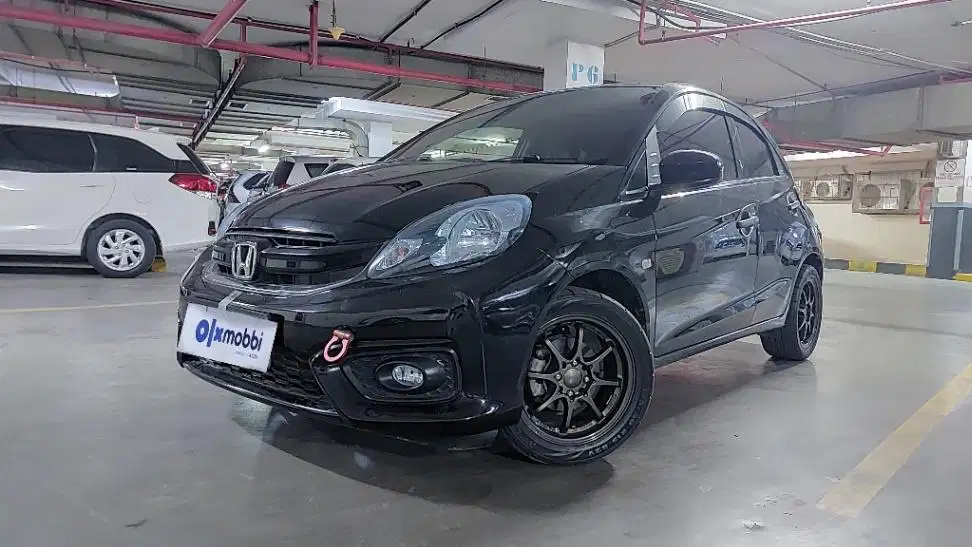 DP 7, JT Honda Brio Satya 1.2 E Bensin-AT Hitam 2017