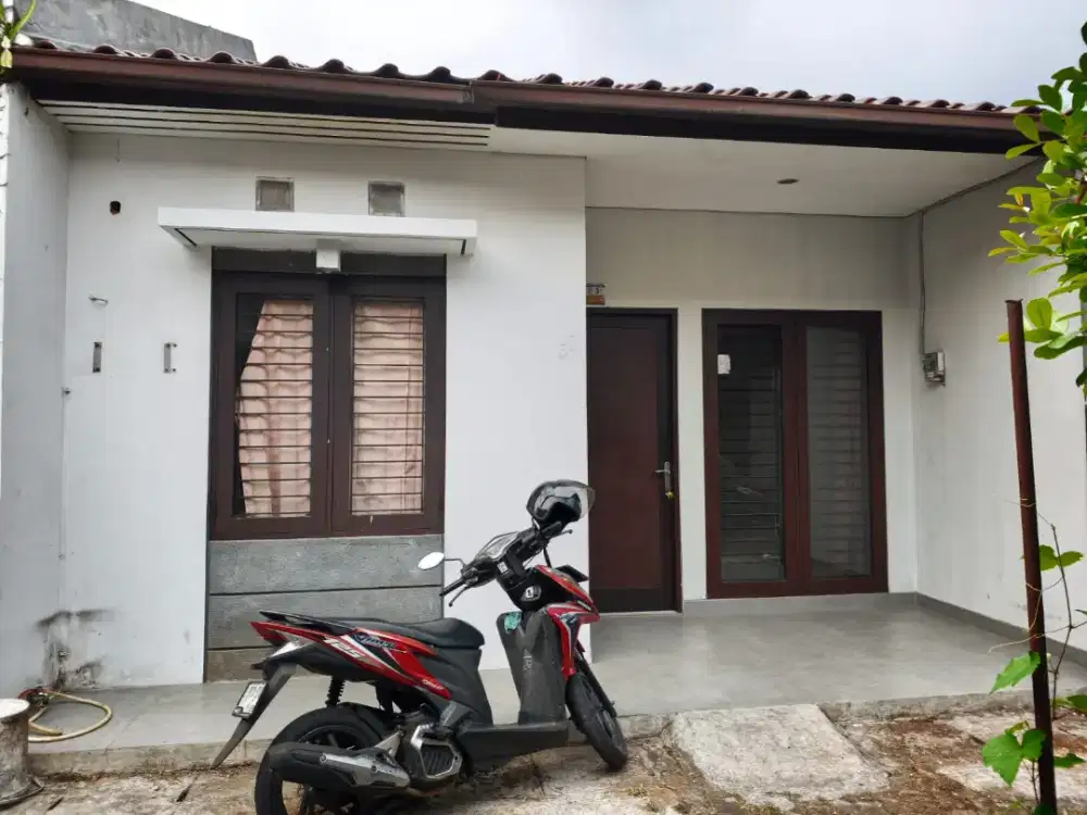 DISEWAKAN RUMAH DI DEPOK / DEKAT UI