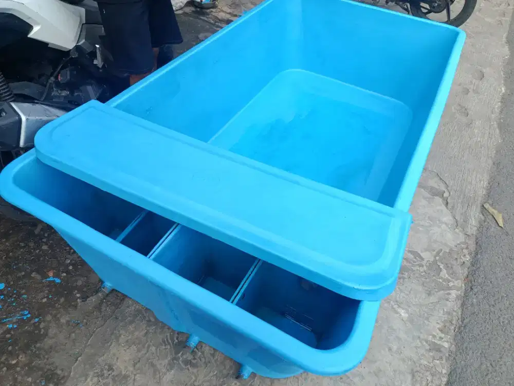 Kolam ikan Bak fiber biru 200x100x50