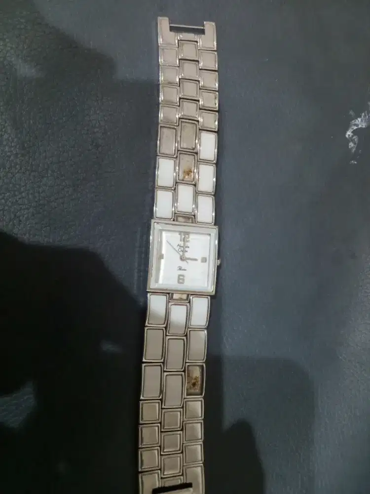 Jam tangan Alexandre Christie