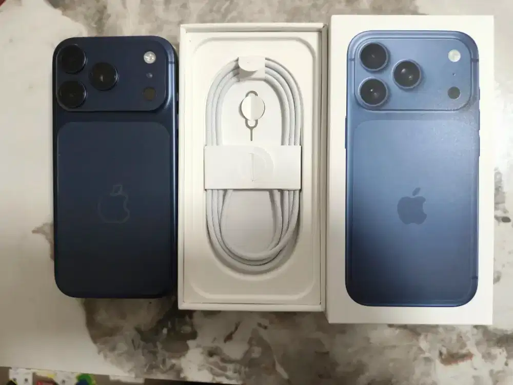 Iphone 17 Pro 256GB Deep Blue Garansi Nov 2026 Ibox Fullset