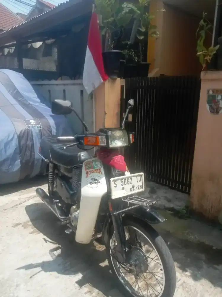 Honda Astrea 800