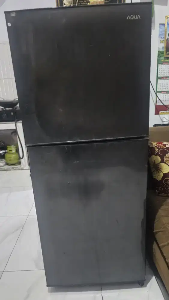Dijual Kulkas Merk AQUA