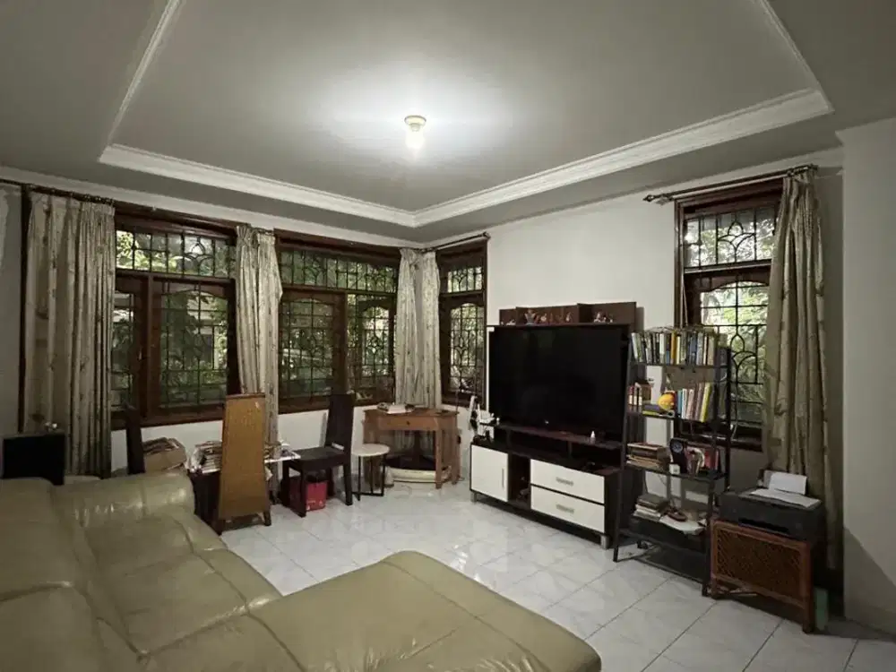 Jual Rumah Murah Siap Huni di Hook Sayap Riau Bandung Tengah