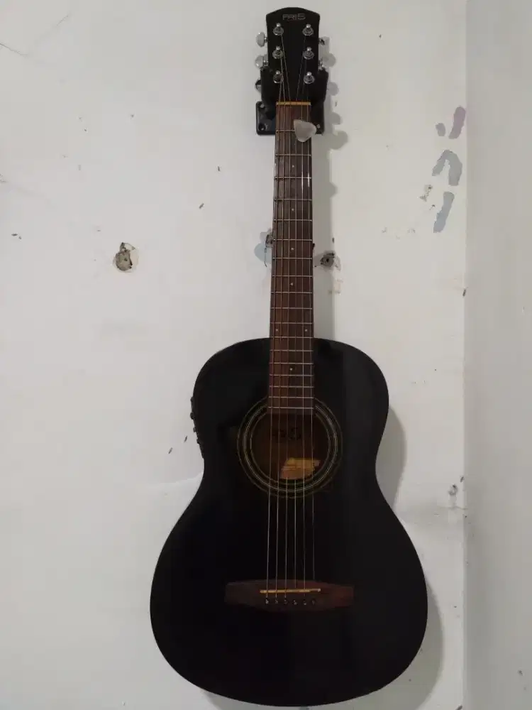Gitar akustik 3/4 FRI5 by fender